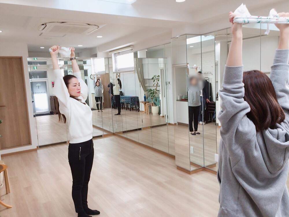 ウォーキング 途中ストレッチ